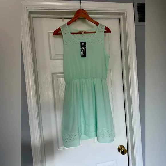 Olive & Oak | Dresses | Olive Oak Mint Green Dress Nwt | Poshmark Olive & Oak | Dresses | Olive Oak Mint Green Dress Nwt | Poshmark